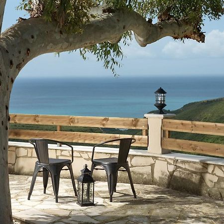 Villa Kanalos - Private Pool & Stunning Views, By Zantewize Kalamákion Buitenkant foto