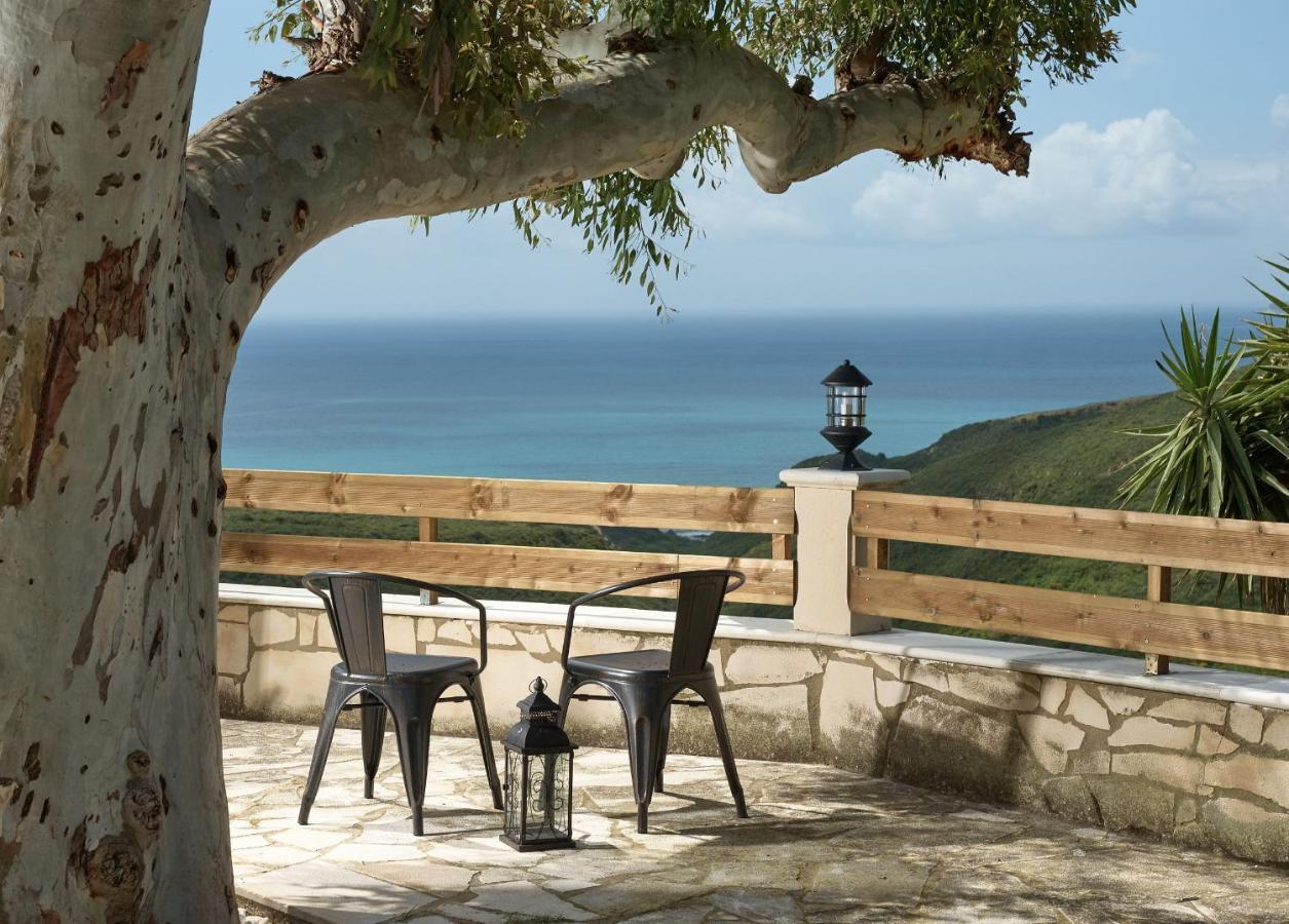 Villa Kanalos - Private Pool & Stunning Views, By Zantewize Kalamákion Buitenkant foto